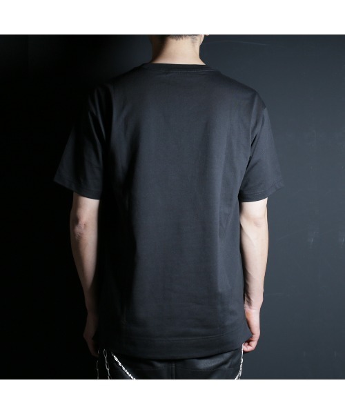 JAM HOME MADE（ジャムホームメイド）の「×GLOOMY（グルーミー） CLOVER Tシャツ（Tシャツ/カットソー・レディース・ブラック/ホワイト・S/M/L/XL）」の5枚目の写真