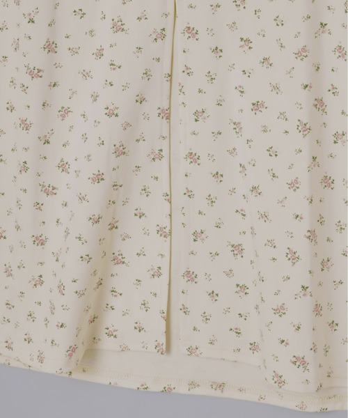 Olu.(オルドット)の「カップ付きフラワープリントワンピース(ワンピース・レディース・アイボリー/グレー・FREE)」の14枚目の写真