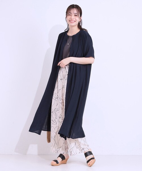 SHOO・LA・RUE（シューラルー）の「さらさら ドビーギャザー シャツワンピース（ワンピース・レディース・ネイビー/ダークブラウン/ナチュラル・04/03/02/01）」の9枚目の写真