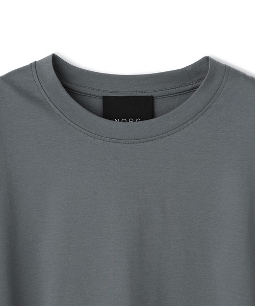 N.O.R.C(ノーク)の「フォルムトップス【クールスムース】(Tシャツ/カットソー・レディース・ブラック/オフホワイト/チャコール・フリー)」の11枚目の写真