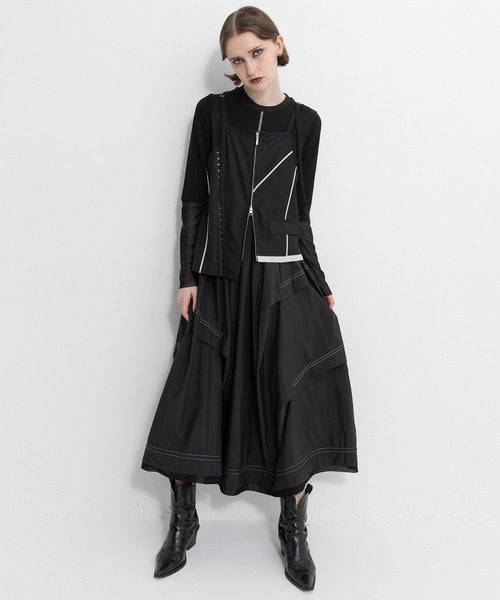 AULA AILA（アウラアイラ）の「バックプリーツキャミソールトップス（ベスト・レディース・グレイッシュベージュ/ブラック/グレー・0）」の20枚目の写真