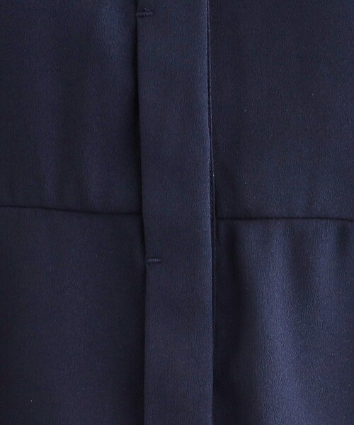 grove（グローブ）の「きちんと感もこなれ感も1枚で叶う　優秀ペプラムシャツブラウス（シャツ/ブラウス・レディース・ネイビー/ライトグリーン/ホワイト系その他3/ブルー系その他4/ホワイト系3・02/03/01/04/05）」の20枚目の写真