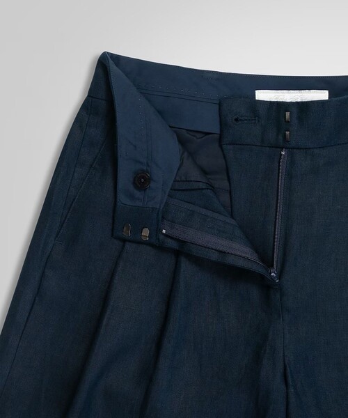 BROOKS BROTHERS(ブルックスブラザーズ)の「リネン ワイドレッグ キュロットショーツ(その他パンツ・レディース・ネイビー・2/0/4)」の8枚目の写真