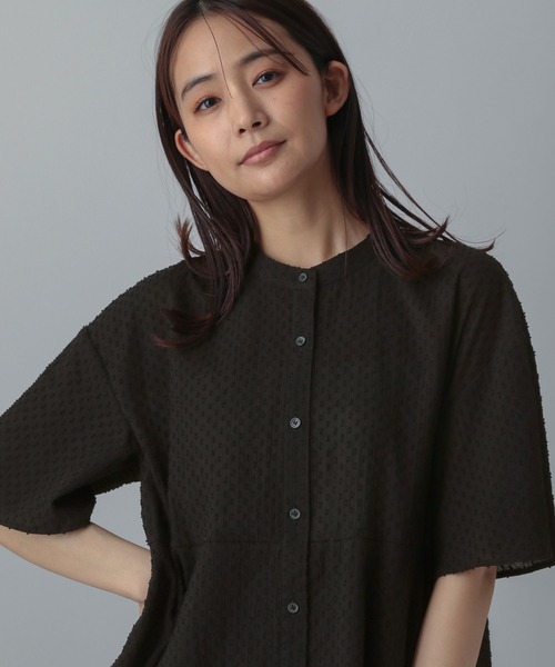 GLOBAL WORK（グローバルワーク）の「MATINEE LINE/ドットティアードシャツ/495656（シャツ/ブラウス・レディース・ブラック/オフホワイト/レッド・MEDIUM/LARGE）」の3枚目の写真