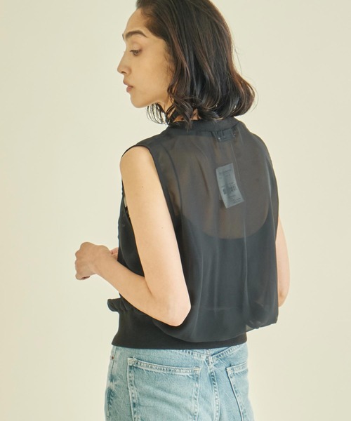 Settimissimo(セッティミッシモ)の「モチーフコード刺繍 シアーノースリーブプルオーバー(Tシャツ/カットソー・レディース・グレー/ブラック/ベージュ・FREE)」の6枚目の写真