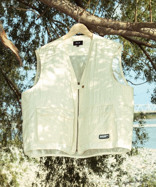 ジャケット・アウター HUF NYLON VEST 楽天市場】ハフ HUF STANDARD SHELL 3 JACKET ナイロン