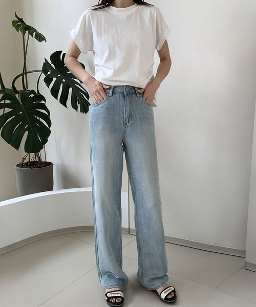LOWO(ロワ)の「綿混シンプルハイウエストワイドデニムパンツ(デニムパンツ・レディース・ブルー・L/M/S)」の4枚目の写真