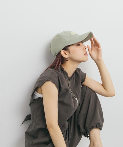 KBF(ケイビーエフ)の「プランプチェーンステッチCAP(キャップ・レディース・アイボリー/グリーン/ブラウン・ONE)」の8枚目の写真