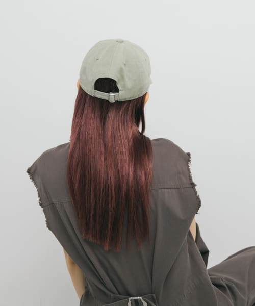 KBF(ケイビーエフ)の「プランプチェーンステッチCAP(キャップ・レディース・アイボリー/グリーン/ブラウン・ONE)」の9枚目の写真