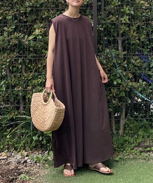 CORNERS by KR（コーナーズバイケーアール）の「【CORNERS by KR】タックロングワンピース（ワンピース・レディース・カーキ/ブラウン/ブラック・L/M）」の13枚目の写真