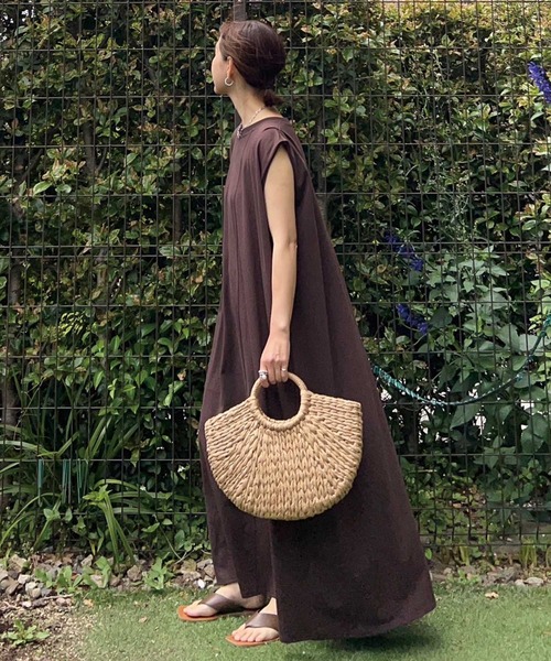 CORNERS by KR（コーナーズバイケーアール）の「【CORNERS by KR】タックロングワンピース（ワンピース・レディース・カーキ/ブラウン/ブラック・L/M）」の15枚目の写真