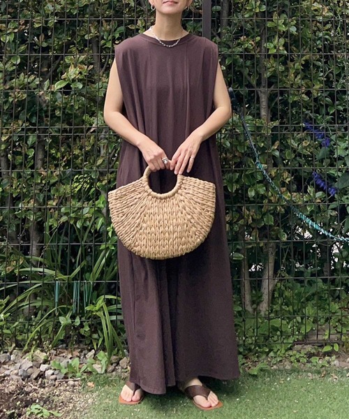 CORNERS by KR（コーナーズバイケーアール）の「【CORNERS by KR】タックロングワンピース（ワンピース・レディース・カーキ/ブラウン/ブラック・L/M）」の16枚目の写真