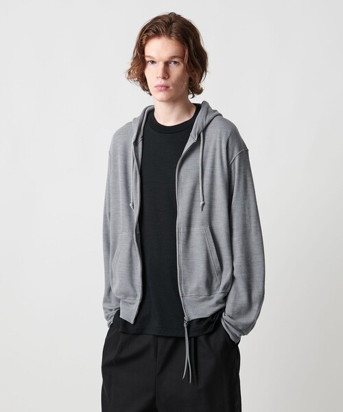 UNITED ARROWS & SONS（ユナイテッドアローズアンドサンズ）の「＜UNITED ARROWS & SONS by MASAKI KAWASE＞ W/P WFL ZIP HOODIE/フーディ（パーカー・メンズ・ライトグレー/ダークグレー/ブラック・XL/L/M）」の2枚目の写真