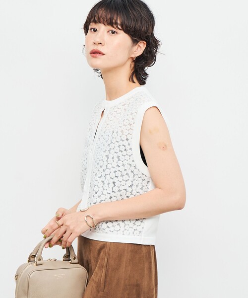 NOLLEY’S(ノーリーズ)の「《手洗い可能》フラワー刺繍生地ベスト(ベスト・レディース・ブラック/オフホワイト・38)」の8枚目の写真