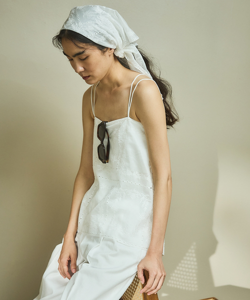 IENA（イエナ）の「レーススカーフ（バンダナ/スカーフ・レディース・ホワイト・FREE）」の17枚目の写真