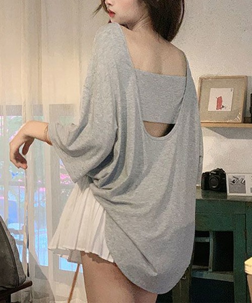 Songe(ソンジュ)の「バックオープンオーバーサイズ半袖Tシャツ(Tシャツ/カットソー・レディース・ホワイト/グレー/ブラック・M/L)」の17枚目の写真