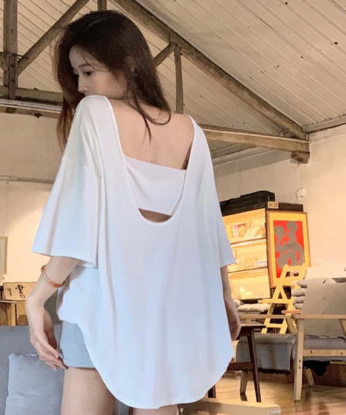 Songe(ソンジュ)の「バックオープンオーバーサイズ半袖Tシャツ(Tシャツ/カットソー・レディース・ホワイト/グレー/ブラック・M/L)」の5枚目の写真