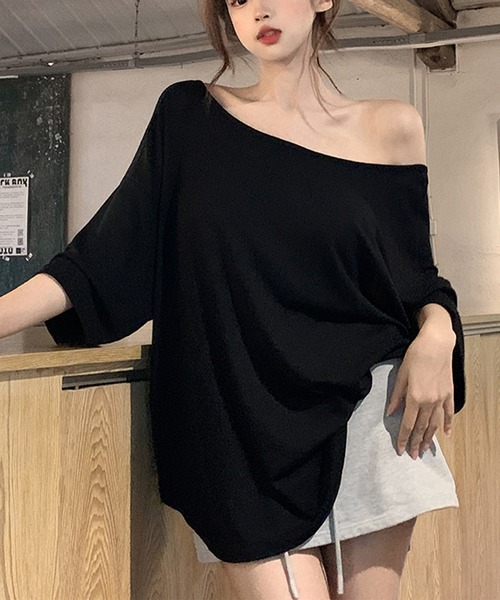 Songe(ソンジュ)の「バックオープンオーバーサイズ半袖Tシャツ(Tシャツ/カットソー・レディース・ホワイト/グレー/ブラック・M/L)」の6枚目の写真