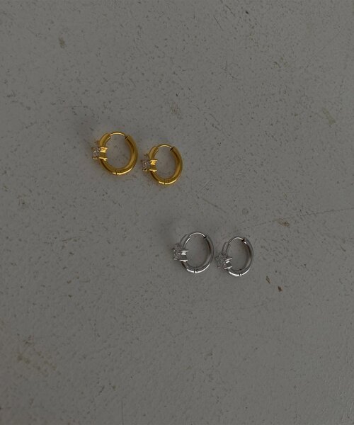 DouDou(ドゥドゥ)の「【インフルエンサー SAKURA企画】アレルギー対応 スターピアス(ピアス(両耳用)・レディース・シルバー/ゴールド・FREE)」の8枚目の写真