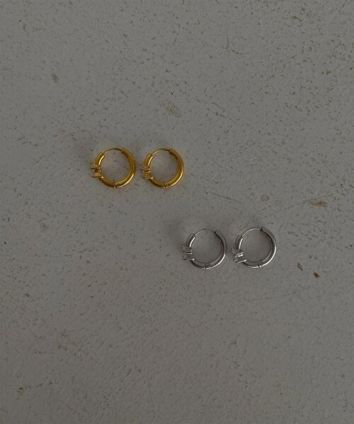 DouDou(ドゥドゥ)の「【インフルエンサー SAKURA企画】アレルギー対応 スターピアス(ピアス(両耳用)・レディース・シルバー/ゴールド・FREE)」の10枚目の写真