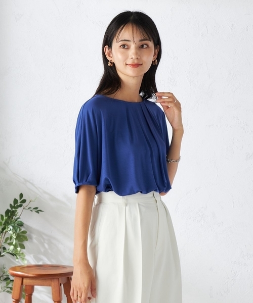 a.v.v（アーヴェヴェ）の「【接触冷感/UVカット/吸水速乾】タックチュニックカットソー（Tシャツ/カットソー・レディース・ブルー/オレンジ/ネイビー・38/36/40）」の3枚目の写真