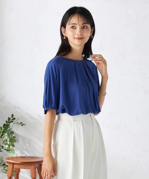 a.v.v（アーヴェヴェ）の「【接触冷感/UVカット/吸水速乾】タックチュニックカットソー（Tシャツ/カットソー・レディース・ブルー/オレンジ/ネイビー・38/36/40）」の17枚目の写真