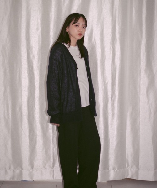 INTER FACTORY(インターファクトリー)の「2/9号室(かおこ&ひろと) - Crew Neck Cotton Knit Long Sleeve T-shirt / クルーネックコットンニットロンT made in IF Div.(ニット/セーター・メンズ・ダークブラウン/ホワイト・MEDIUM/LARGE)」の3枚目の写真