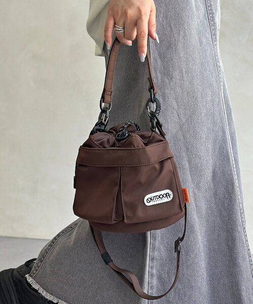 OUTDOOR PRODUCTS(アウトドアプロダクツ)の「巾着ミニショルダー(ショルダーバッグ・メンズ・ブラック/ブラウン/ネイビー・FREE)」の3枚目の写真