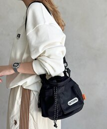 OUTDOOR PRODUCTS(AEghAv_Nc)̋В~jV_[(V_[obO)