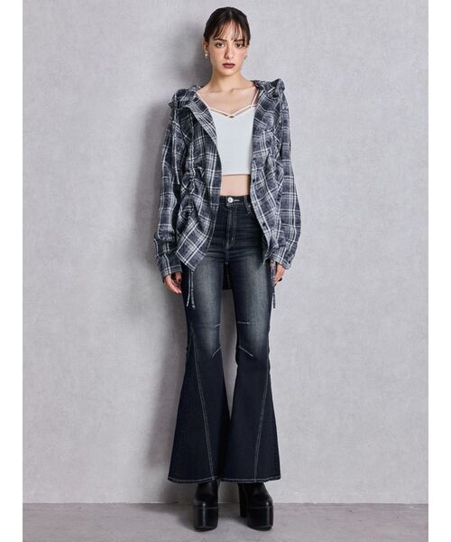 GYDA（ジェイダ）の「ハイウエストleg lengthフレアデニムパンツ（デニムパンツ・レディース・インディゴブルー/ライトブルー・X-SMALL/SMALL/MEDIUM）」の11枚目の写真