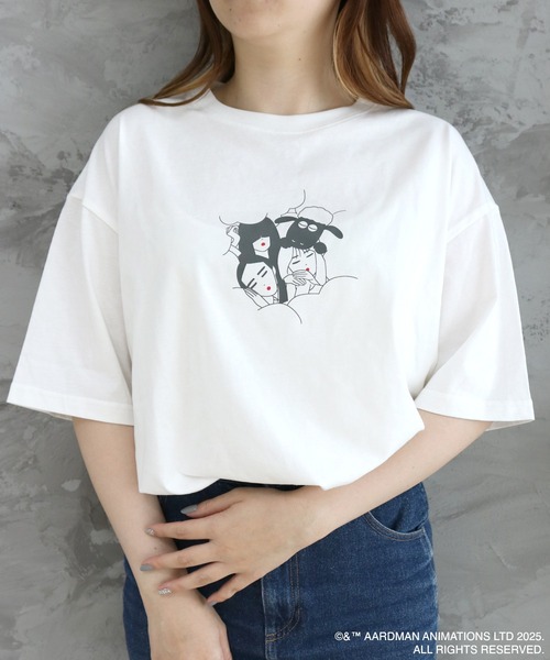 ACCOMMODE（アコモデ）の「【ひつじのショーン】羊文学オーバーシルエットTシャツ（Tシャツ/カットソー・レディース・グレー/ホワイト・L/M）」の4枚目の写真