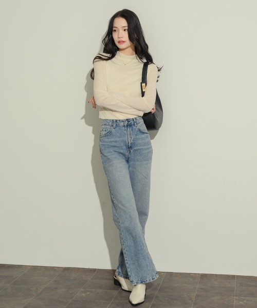 NEUNA(ヌナ)の「シアーモックネックトップス(Tシャツ/カットソー・レディース・アイボリー/ブラック/ブラウン・FREE)」の7枚目の写真