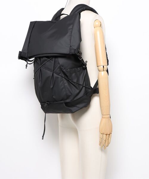 ELLIKER（エリカー）の「/ELLIKER/BUCKDEN 35L（バックパック/リュック・メンズ・ブラック・FREE）」の11枚目の写真
