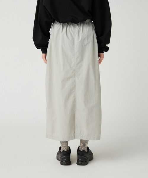 Snow Peak（スノーピーク）の「Snow Peak / Nylon Tussah Utility Storage Skirt  ナイロンタッサーユーティリティストレージスカート（スカート・レディース・ネイビー/ライトグレー/ブラック・1/2/3/4）」の9枚目の写真
