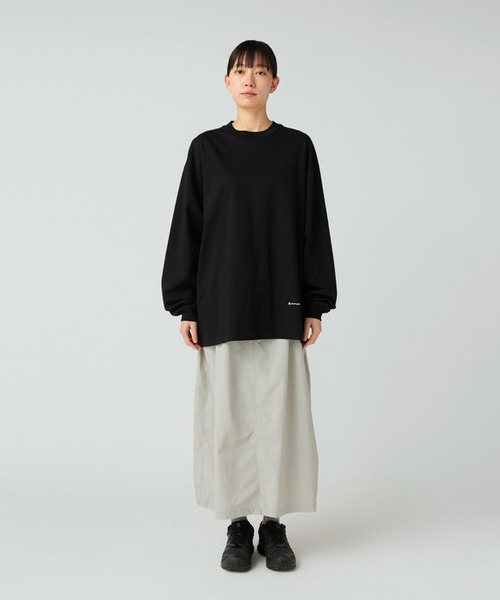 Snow Peak（スノーピーク）の「Snow Peak / Nylon Tussah Utility Storage Skirt  ナイロンタッサーユーティリティストレージスカート（スカート・レディース・ネイビー/ライトグレー/ブラック・1/2/3/4）」の7枚目の写真