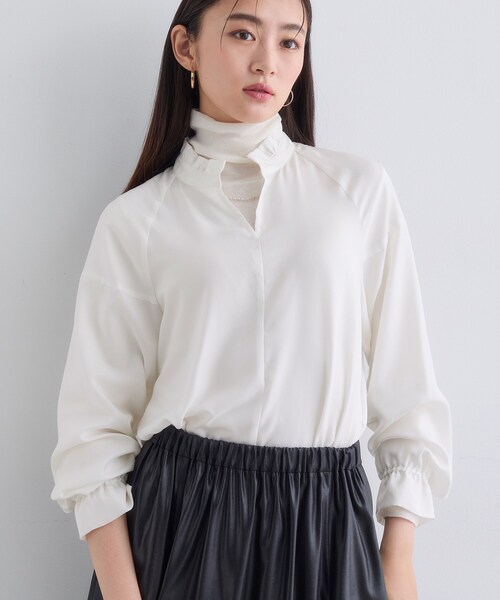 INDIVI(インディヴィ)の「ジオメプリントボウタイブラウス(シャツ/ブラウス・レディース・ホワイト/ブラック系/ベージュ系その他4・34/03/38/13/15 /05)」の6枚目の写真