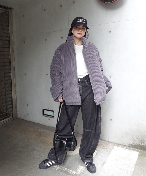 CORNERS（コーナーズ）の「ワイドコールスタンドブルゾン（ダウンジャケット/コート・レディース・チャコールグレー/ブラック・M）」の8枚目の写真