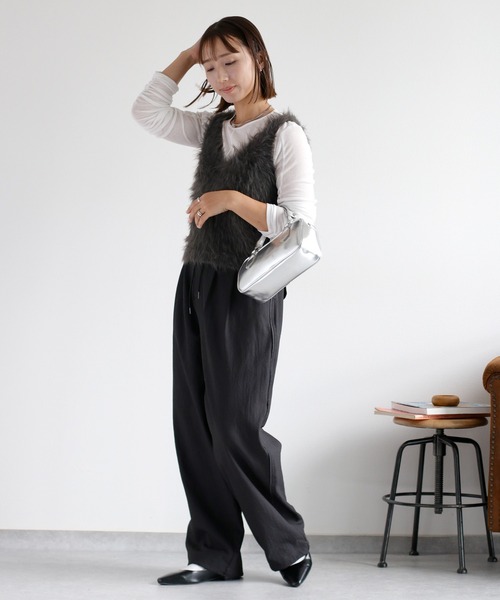 cepo(セポ)の「〈遮熱・保温 / UVカット / イージーケア〉ECOFINE タックトラウザーイージーパンツ(その他パンツ・レディース・チャコール/キャメル/ブラック・S/M)」の16枚目の写真