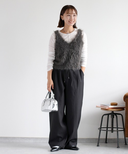 cepo(セポ)の「〈遮熱・保温 / UVカット / イージーケア〉ECOFINE タックトラウザーイージーパンツ(その他パンツ・レディース・チャコール/キャメル/ブラック・S/M)」の5枚目の写真