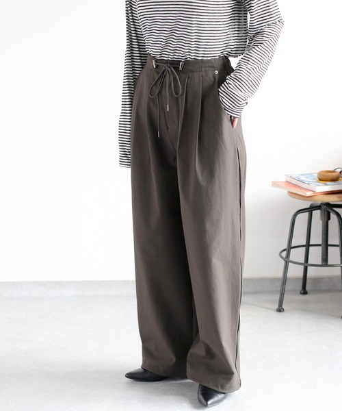 cepo(セポ)の「〈遮熱・保温 / UVカット / イージーケア〉ECOFINE タックトラウザーイージーパンツ(その他パンツ・レディース・チャコール/キャメル/ブラック・S/M)」の14枚目の写真