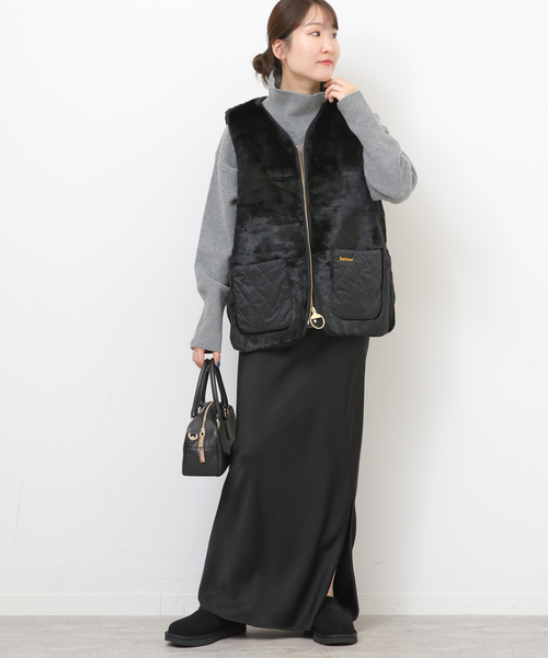 UGG(アグ)の「【UGG/アグ】 W CLASSIC MICRO:ボアシューズ 1173891(その他シューズ・レディース・ブラック/キャメル・23cm/24cm/25cm)」の3枚目の写真
