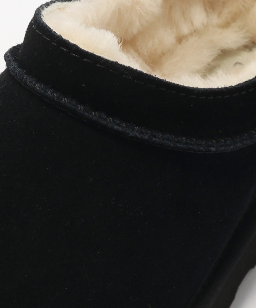 UGG(アグ)の「【UGG/アグ】 W CLASSIC MICRO:ボアシューズ 1173891(その他シューズ・レディース・ブラック/キャメル・23cm/24cm/25cm)」の17枚目の写真