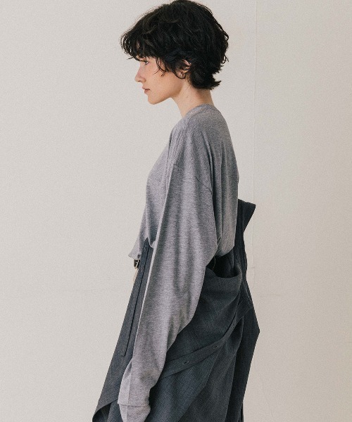 CREDONA(クレドナ)の「【THE C】 OVER L/S TEE/オーバーロングスリーブティー(Tシャツ/カットソー・レディース・ブラック/グレー/ブラウン/ホワイト・FREE)」の15枚目の写真