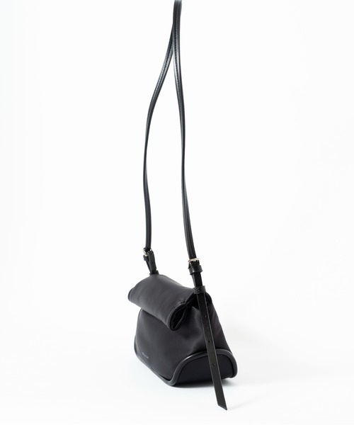 ADD CULUMN（アドカラム）の「【ADD CULUMN/アドカラム】2WAY ナイロン ミニショルダーバッグ ROLLA S FABRIC（ショルダーバッグ・レディース・ブラック・FREE）」の4枚目の写真
