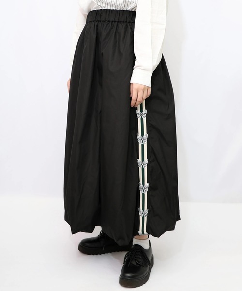 ScoLar(スカラー)の「ScoLar/スカラー 蝶サイドライン バルーンSK(スカート・レディース・ブラック/ネイビー・FREE)」の14枚目の写真