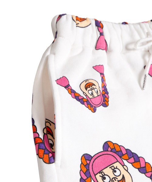 PUNYUS(プニュズ)の「【新サイズ】NAOMIチャン総柄スウェットパンツ(スウェットパンツ・レディース・ホワイト・1/2/3/4/5)」の9枚目の写真