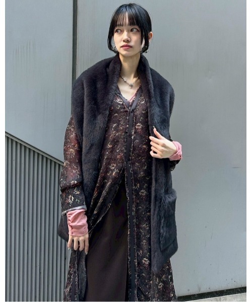IRENENNE(アイレネ)の「ギャザードレスw/フローラル&ミネラルプリント / Gathered Dressw/Floral&Mineral Print(ワンピース・レディース・ブラウン/ライトピンク・36/38)」の9枚目の写真