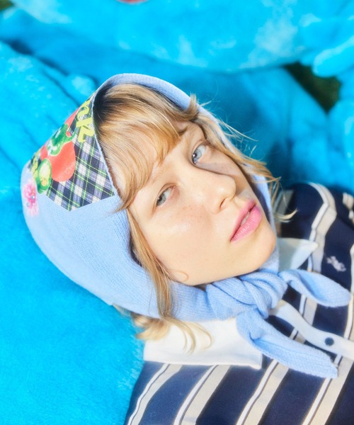 HEY!MrsROSE（ヘイミセスローズ）の「HEY! Mrs ROSE(ヘイ！ミセスローズ)HEY!コラージュストール（ストール/ショール・レディース・ブラック/グレー/ブルー/レッド・FREE）」の3枚目の写真