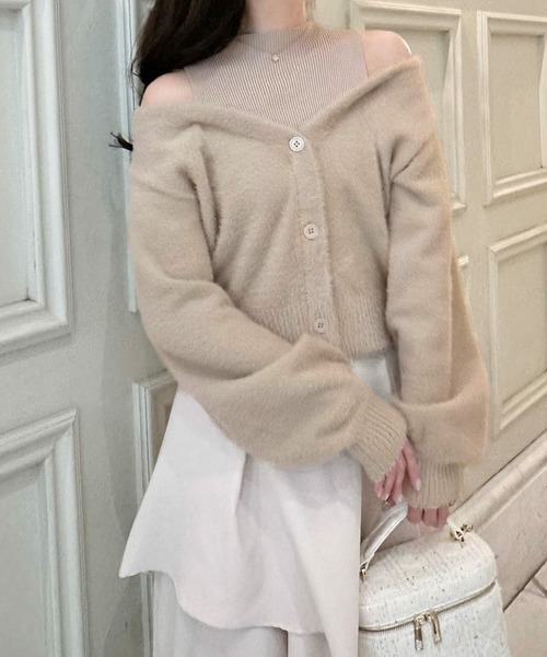 junoah（ジュノア）の「シャギードッキングショートニットトップス（ニット/セーター・レディース・ブラック/ピンクベージュ/アイボリー・LARGE/MEDIUM）」の9枚目の写真