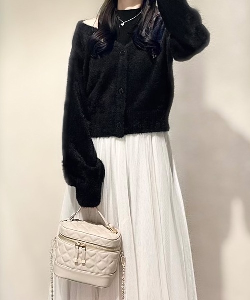 junoah（ジュノア）の「シャギードッキングショートニットトップス（ニット/セーター・レディース・ブラック/ピンクベージュ/アイボリー・LARGE/MEDIUM）」の13枚目の写真